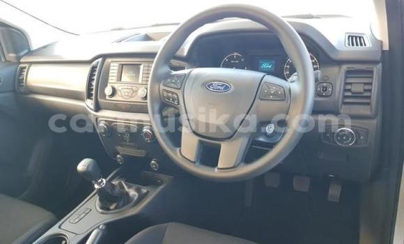 Buy Used Ford Ranger White Car in Beitbridge in Matabeleland South Buy Used Ford Ranger White Car in Beitbridge in Matabeleland South