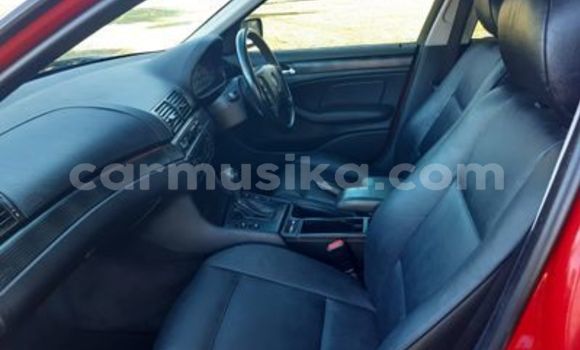 Nunua Ilio tumika BMW 3–Series Nyekundu Gari ndani ya Beitbridge nchini Matabeleland Kusini Nunua Ilio tumika BMW 3–Series Nyekundu Gari ndani ya Beitbridge nchini Matabeleland Kusini