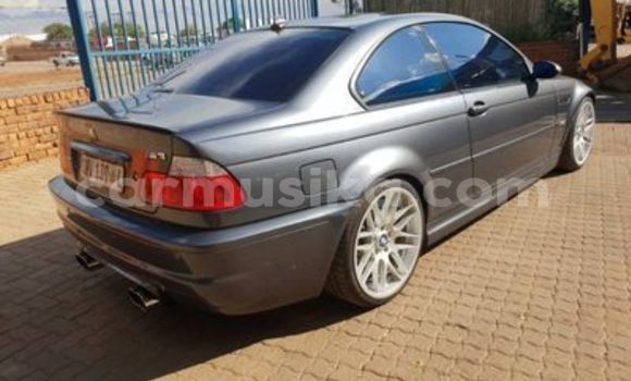 Nunua Ilio tumika BMW M3 Nyingine Gari ndani ya Beitbridge nchini Matabeleland Kusini Nunua Ilio tumika BMW M3 Nyingine Gari ndani ya Beitbridge nchini Matabeleland Kusini