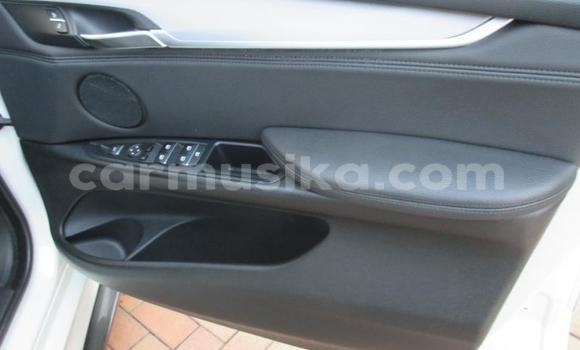 Nunua Ilio tumika BMW X6 M Nyeupe Gari ndani ya Beitbridge nchini Matabeleland Kusini Nunua Ilio tumika BMW X6 M Nyeupe Gari ndani ya Beitbridge nchini Matabeleland Kusini