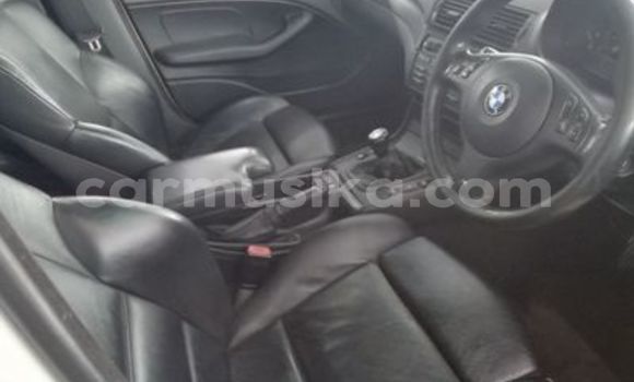 Tenga Tsaru BMW 3–Series Chena Mota in Beitbridge in Matabeleland South Tenga Tsaru BMW 3–Series Chena Mota in Beitbridge in Matabeleland South