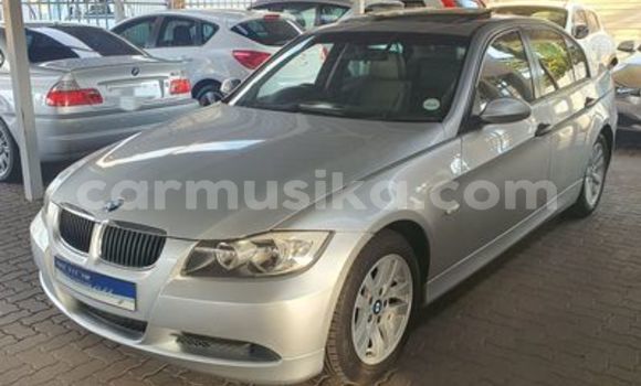 Tenga Tsaru BMW 3–Series Sirivha Mota in Beitbridge in Matabeleland South Tenga Tsaru BMW 3–Series Sirivha Mota in Beitbridge in Matabeleland South