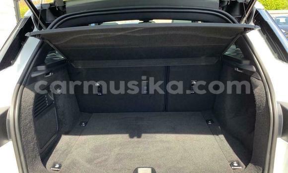 Tenga Tsaru Land Rover Range Rover Evoque Chena Mota in Harare in Harare Tenga Tsaru Land Rover Range Rover Evoque Chena Mota in Harare in Harare