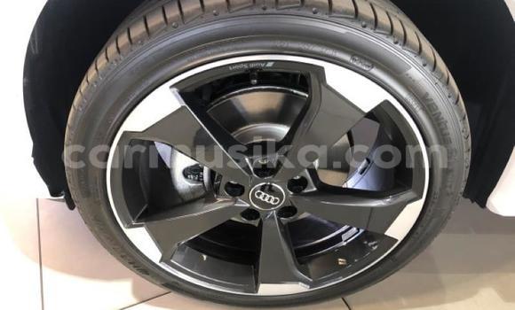 Tenga Tsaru Audi Q2 Chena Mota in Bulawayo in Bulawayo Tenga Tsaru Audi Q2 Chena Mota in Bulawayo in Bulawayo