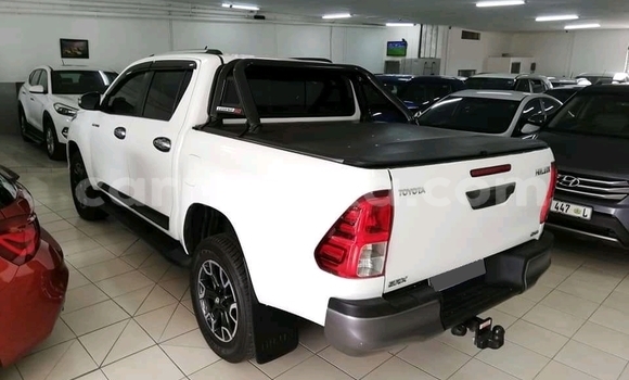 Tenga Tsaru Toyota Hilux Chena Mota in Beitbridge in Matabeleland South Tenga Tsaru Toyota Hilux Chena Mota in Beitbridge in Matabeleland South