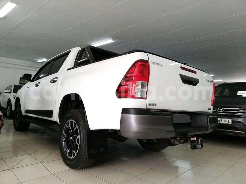 Big with watermark toyota hilux matabeleland south beitbridge 17765