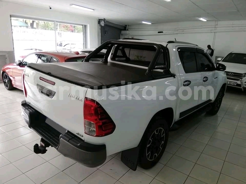 Big with watermark toyota hilux matabeleland south beitbridge 17765