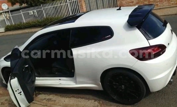 Acheter Occasion Voiture Volkswagen Scirocco R Blanc à Bulawayo, Bulawayo Acheter Occasion Voiture Volkswagen Scirocco R Blanc à Bulawayo, Bulawayo