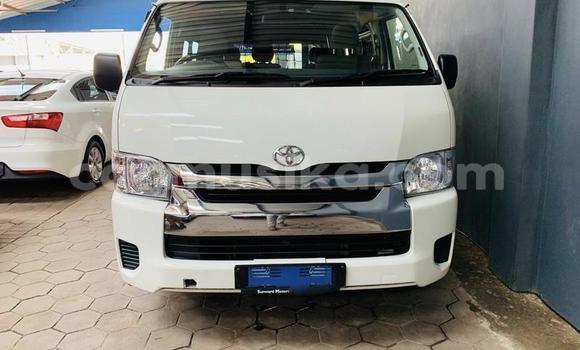 Acheter Occasion Voiture Toyota Hiace Blanc à Bulawayo, Bulawayo
