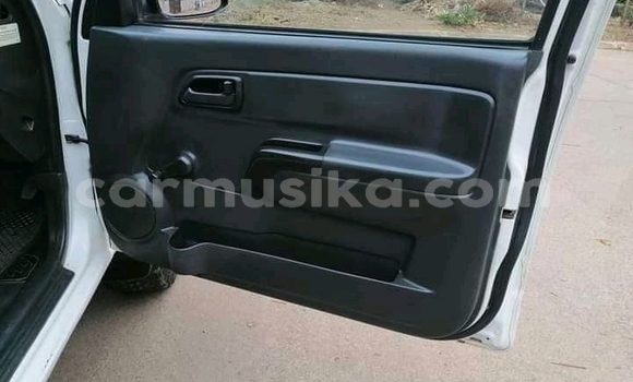 Tenga Tsaru Isuzu KB Chena Mota in Beitbridge in Matabeleland South Tenga Tsaru Isuzu KB Chena Mota in Beitbridge in Matabeleland South