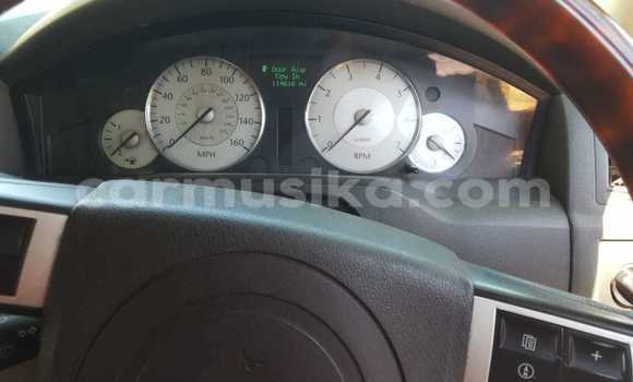 Tenga Tsaru Chrysler 300 Sirivha Mota in Alexandra Park in Harare Tenga Tsaru Chrysler 300 Sirivha Mota in Alexandra Park in Harare