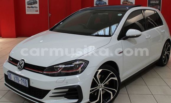 Buy Used Volkswagen Golf GTI White Car in Beitbridge in Matabeleland South