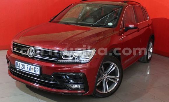Nunua Ilio tumika Volkswagen Tiguan Nyekundu Gari ndani ya Beitbridge nchini Matabeleland Kusini Nunua Ilio tumika Volkswagen Tiguan Nyekundu Gari ndani ya Beitbridge nchini Matabeleland Kusini