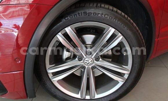 Nunua Ilio tumika Volkswagen Tiguan Nyekundu Gari ndani ya Beitbridge nchini Matabeleland Kusini Nunua Ilio tumika Volkswagen Tiguan Nyekundu Gari ndani ya Beitbridge nchini Matabeleland Kusini