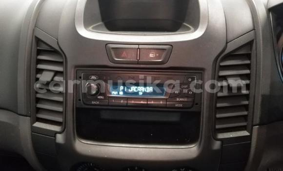 Nunua Ilio tumika Ford Ranger Nyeupe Gari ndani ya Harare nchini Harare Nunua Ilio tumika Ford Ranger Nyeupe Gari ndani ya Harare nchini Harare