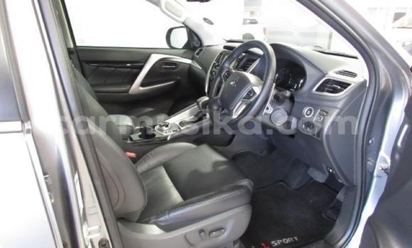 Acheter Occasion Voiture Mitsubishi Pajero Autre à Beitbridge, Matabeleland South Acheter Occasion Voiture Mitsubishi Pajero Autre à Beitbridge, Matabeleland South