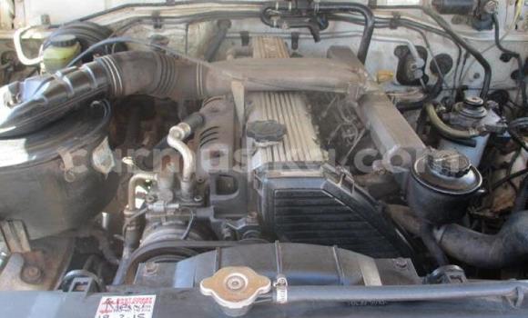 Nunua Ilio tumika Toyota Prado Nyeupe Gari ndani ya Beitbridge nchini Matabeleland Kusini Nunua Ilio tumika Toyota Prado Nyeupe Gari ndani ya Beitbridge nchini Matabeleland Kusini