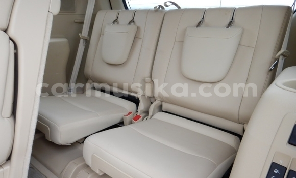 Nunua Ilio tumika Toyota Land Cruiser Prado Nyeupe Gari ndani ya Beitbridge nchini Matabeleland Kusini Nunua Ilio tumika Toyota Land Cruiser Prado Nyeupe Gari ndani ya Beitbridge nchini Matabeleland Kusini