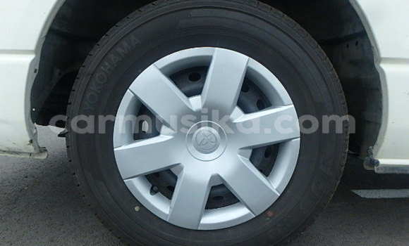 Nunua Ilio tumika Toyota Hiace Nyeupe Gari ndani ya Beitbridge nchini Matabeleland Kusini Nunua Ilio tumika Toyota Hiace Nyeupe Gari ndani ya Beitbridge nchini Matabeleland Kusini