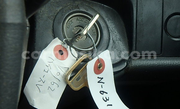 Tenga Tsaru Toyota Hiace Zvimwe Mota in Beitbridge in Matabeleland South Tenga Tsaru Toyota Hiace Zvimwe Mota in Beitbridge in Matabeleland South