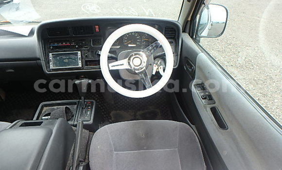 Tenga Tsaru Toyota Hiace Zvimwe Mota in Beitbridge in Matabeleland South Tenga Tsaru Toyota Hiace Zvimwe Mota in Beitbridge in Matabeleland South