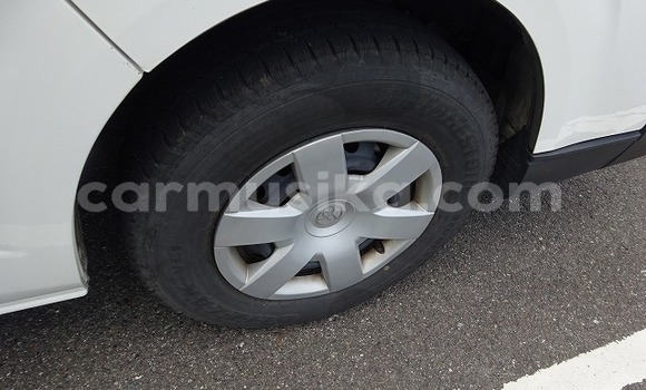 Buy Used Toyota Hiace White Car in Beitbridge in Matabeleland South Buy Used Toyota Hiace White Car in Beitbridge in Matabeleland South