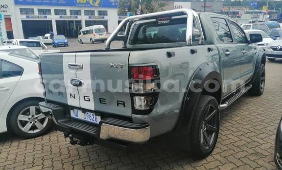 Acheter Occasion Voiture Ford Ranger Beige à Beitbridge, Matabeleland South Acheter Occasion Voiture Ford Ranger Beige à Beitbridge, Matabeleland South