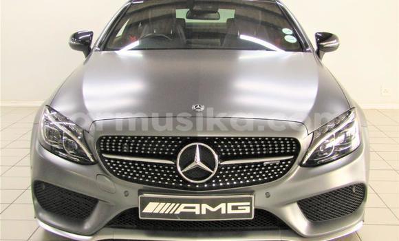 Nunua Ilio tumika Mercedes‒Benz C-klasse AMG Fedha Gari ndani ya Bulawayo nchini Bulawayo