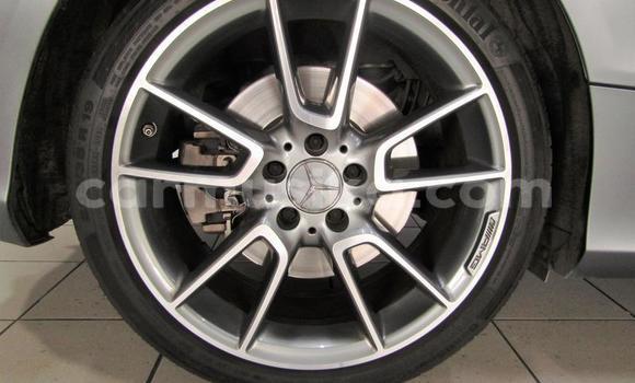 Tenga Tsaru Mercedes‒Benz C-klasse AMG Sirivha Mota in Bulawayo in Bulawayo Tenga Tsaru Mercedes‒Benz C-klasse AMG Sirivha Mota in Bulawayo in Bulawayo