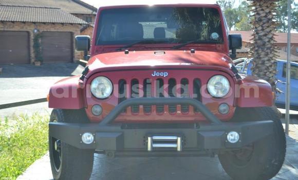Nunua Ilio tumika Jeep Wrangler Nyekundu Gari ndani ya Beitbridge nchini Matabeleland Kusini