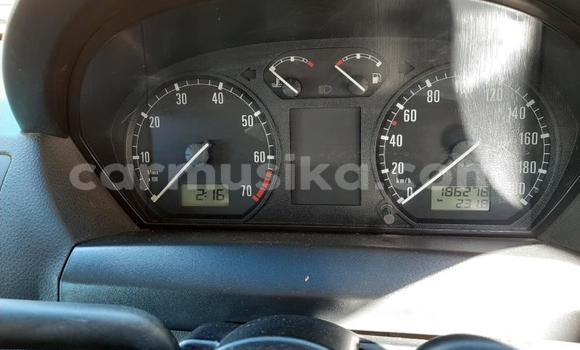 Nunua Ilio tumika Volkswagen Golf Nyeupe Gari ndani ya Beitbridge nchini Matabeleland Kusini Nunua Ilio tumika Volkswagen Golf Nyeupe Gari ndani ya Beitbridge nchini Matabeleland Kusini