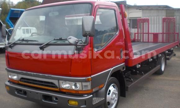 Nunua Ilio tumika Mitsubishi Canter Nyekundu Lori ndani ya Beitbridge nchini Matabeleland Kusini