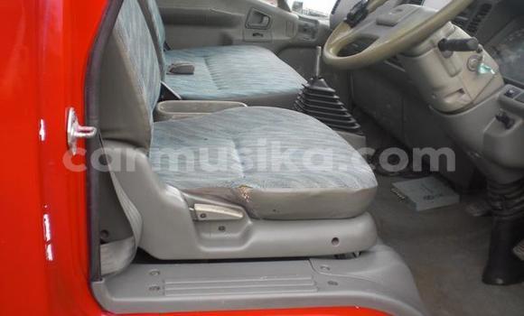 Acheter Occasion Utilitaire Mitsubishi Canter Rouge à Beitbridge, Matabeleland South Acheter Occasion Utilitaire Mitsubishi Canter Rouge à Beitbridge, Matabeleland South