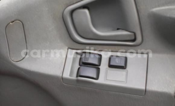 Acheter Occasion Utilitaire Mitsubishi Canter Rouge à Beitbridge, Matabeleland South Acheter Occasion Utilitaire Mitsubishi Canter Rouge à Beitbridge, Matabeleland South