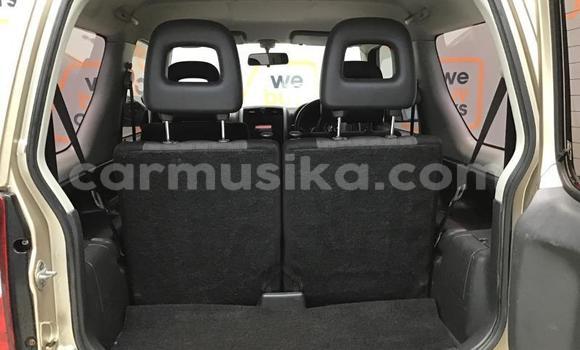 Nunua Ilio tumika Suzuki Jimny Beige Gari ndani ya Beitbridge nchini Matabeleland Kusini Nunua Ilio tumika Suzuki Jimny Beige Gari ndani ya Beitbridge nchini Matabeleland Kusini