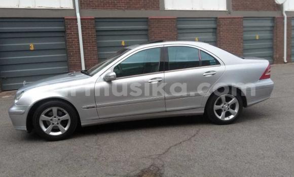 Buy Used Mercedes‒Benz C–Class Silver Car in Beitbridge in Matabeleland South Buy Used Mercedes‒Benz C–Class Silver Car in Beitbridge in Matabeleland South