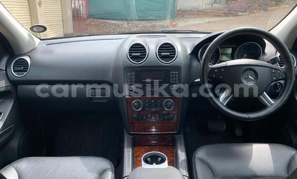 Buy Used Mercedes‒Benz ML–Class Silver Car in Beitbridge in Matabeleland South Buy Used Mercedes‒Benz ML–Class Silver Car in Beitbridge in Matabeleland South