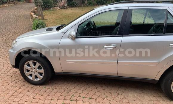 Buy Used Mercedes‒Benz ML–Class Silver Car in Beitbridge in Matabeleland South Buy Used Mercedes‒Benz ML–Class Silver Car in Beitbridge in Matabeleland South