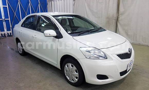 Acheter Occasion Voiture Toyota Belta Blanc à Beitbridge, Matabeleland South Acheter Occasion Voiture Toyota Belta Blanc à Beitbridge, Matabeleland South