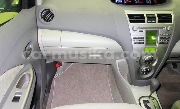 Acheter Occasion Voiture Toyota Belta Blanc à Beitbridge, Matabeleland South Acheter Occasion Voiture Toyota Belta Blanc à Beitbridge, Matabeleland South