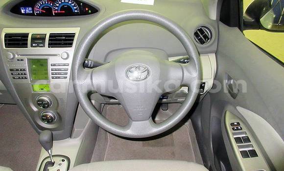 Acheter Occasion Voiture Toyota Belta Blanc à Beitbridge, Matabeleland South Acheter Occasion Voiture Toyota Belta Blanc à Beitbridge, Matabeleland South