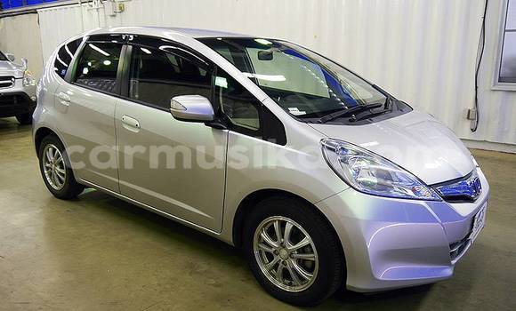 Buy Used Honda Fit Silver Car In Beitbridge In Matabeleland South Carmusika