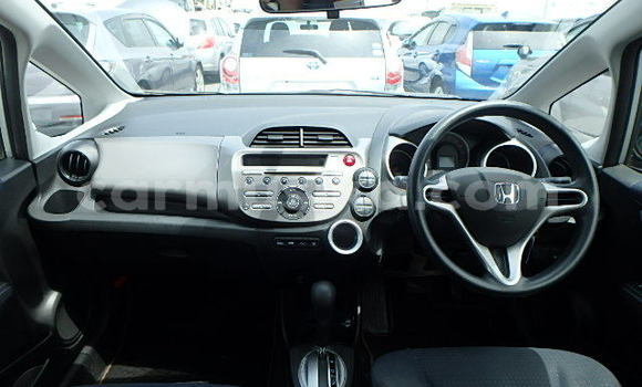 Acheter Occasion Voiture Honda Fit Gris à Beitbridge, Matabeleland South Acheter Occasion Voiture Honda Fit Gris à Beitbridge, Matabeleland South