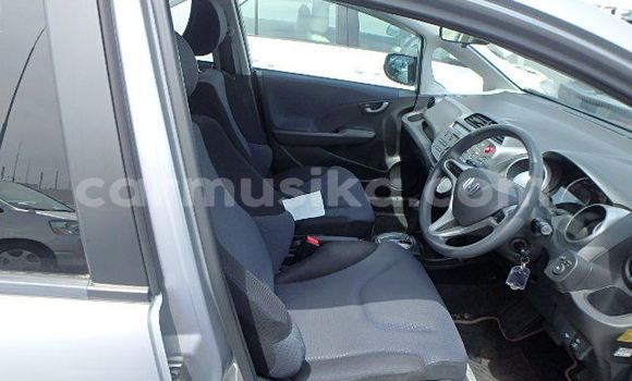 Acheter Occasion Voiture Honda Fit Gris à Beitbridge, Matabeleland South Acheter Occasion Voiture Honda Fit Gris à Beitbridge, Matabeleland South