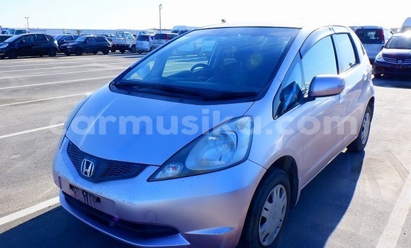 Buy Used Honda Fit Other Car in Beitbridge in Matabeleland South Buy Used Honda Fit Other Car in Beitbridge in Matabeleland South