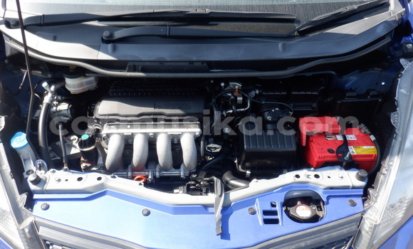 Acheter Occasion Voiture Honda Fit Bleu à Beitbridge, Matabeleland South Acheter Occasion Voiture Honda Fit Bleu à Beitbridge, Matabeleland South