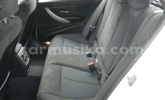 Buy Used BMW 3–Series White Car in Beitbridge in Matabeleland South Buy Used BMW 3–Series White Car in Beitbridge in Matabeleland South