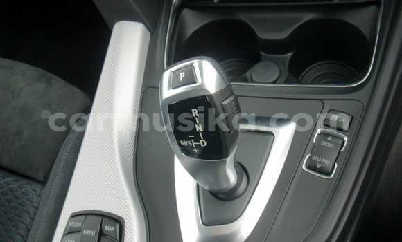 Buy Used BMW 3–Series White Car in Beitbridge in Matabeleland South Buy Used BMW 3–Series White Car in Beitbridge in Matabeleland South