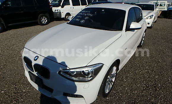 Nunua Ilio tumika BMW 3–Series Nyeupe Gari ndani ya Beitbridge nchini Matabeleland Kusini