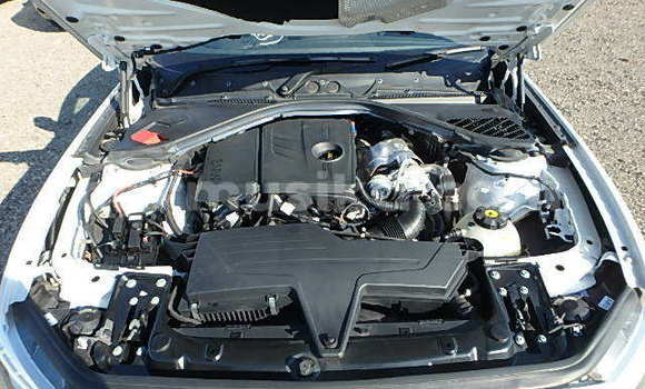 Buy Used BMW 3–Series White Car in Beitbridge in Matabeleland South Buy Used BMW 3–Series White Car in Beitbridge in Matabeleland South